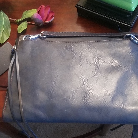 Olivia Harris Clutch/ IPad case carrier - Picture 3 of 6